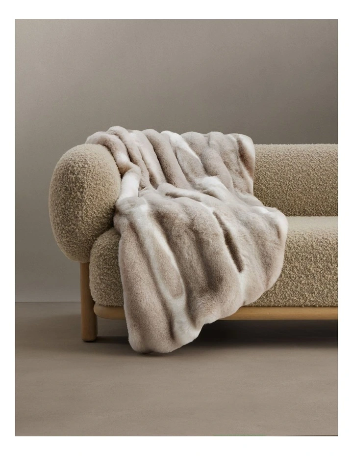 Leider Throw in Mink image 3