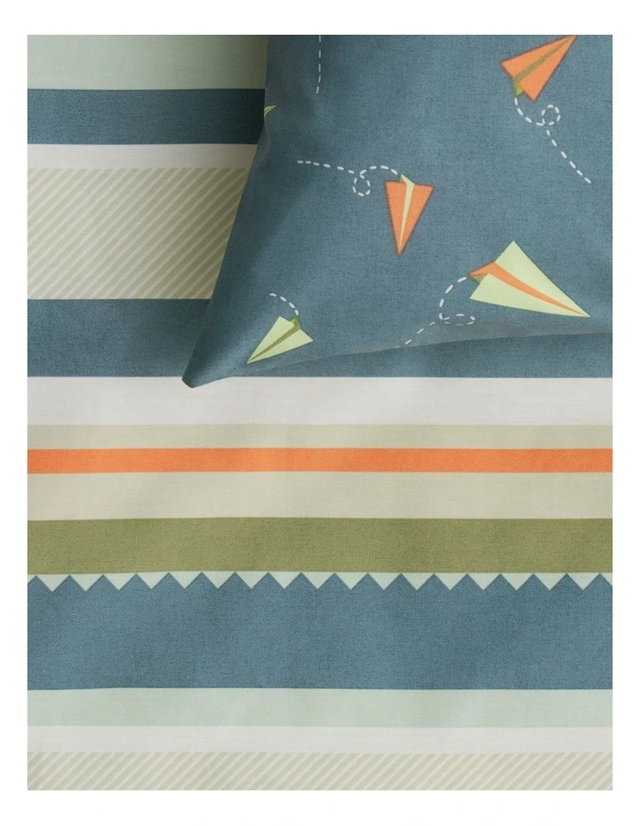 Gusto Kids Quilt Cover Set in Multi image 1