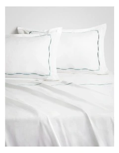 Belgrave Flat Sheet in Rain