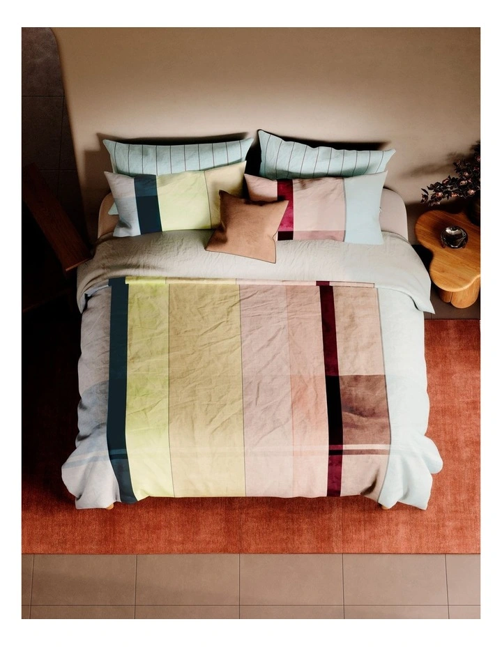 Abbotson European Flax Linen Abstract Quilt Cover in Multi image 3