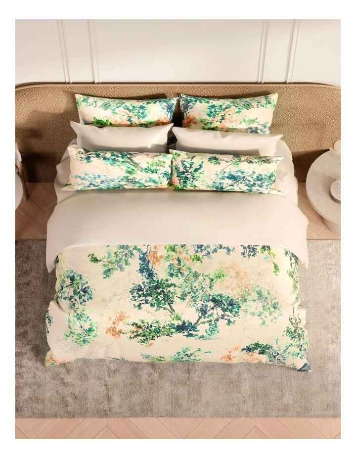 Oberon Quilt Cover in Multi image 3