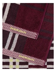 Enlow Towel Collection in Dark Cherry