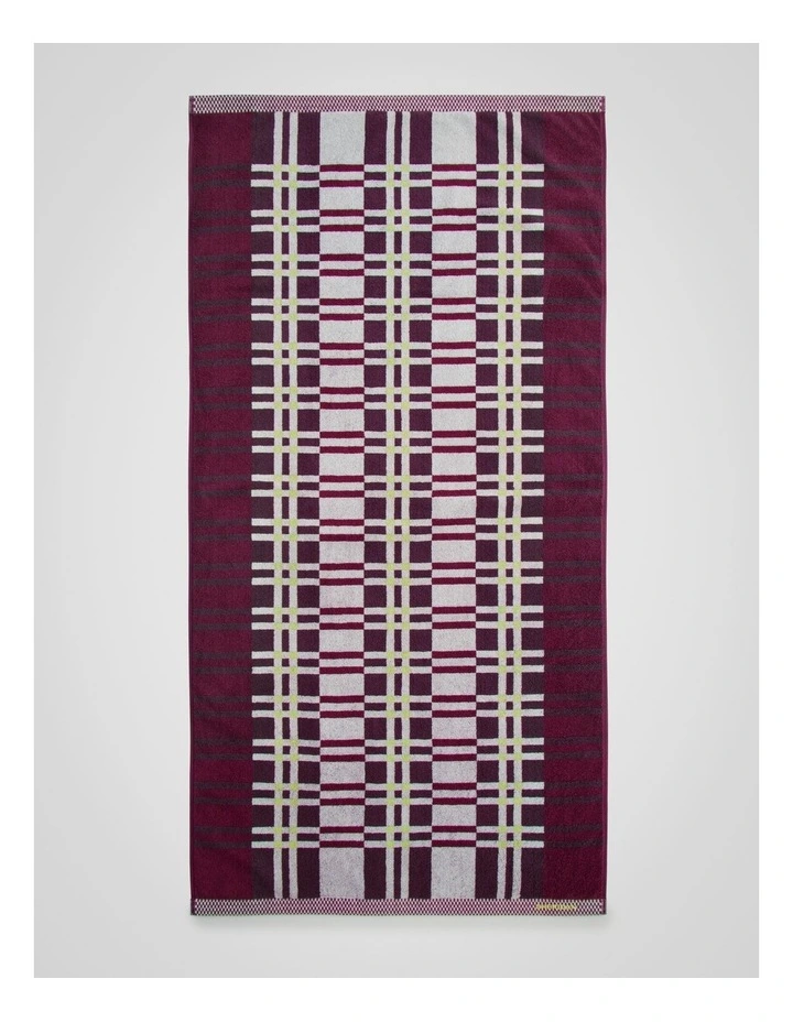 Enlow Towel Collection in Dark Cherry image 2
