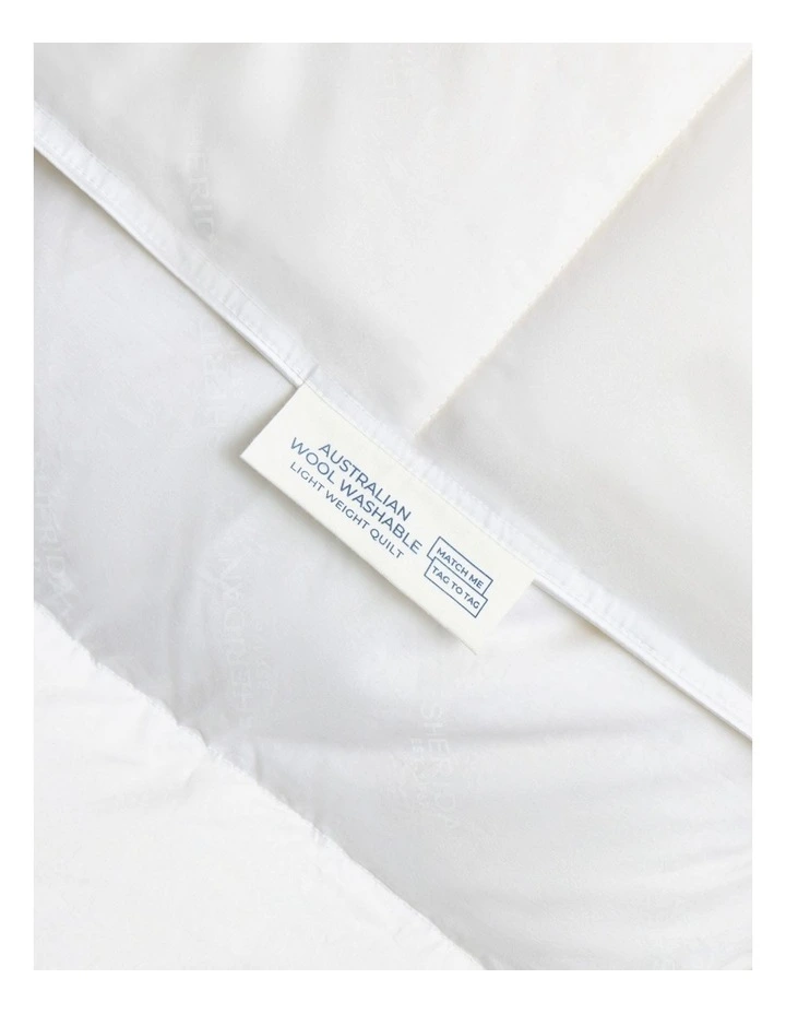 Australian Wool Washable Light Quilt in Pure White image 3