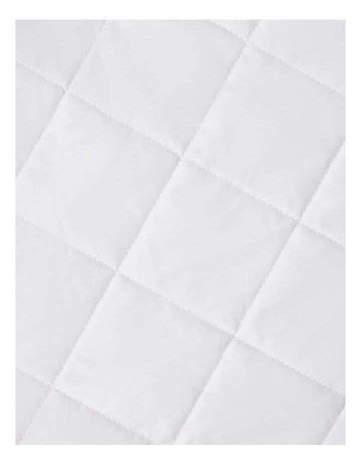 Cool & Cotton Mattress Protector in White image 1