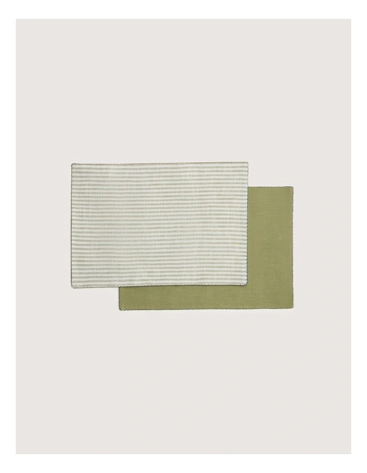 Vina Placemat Two Pack In Garden image 1