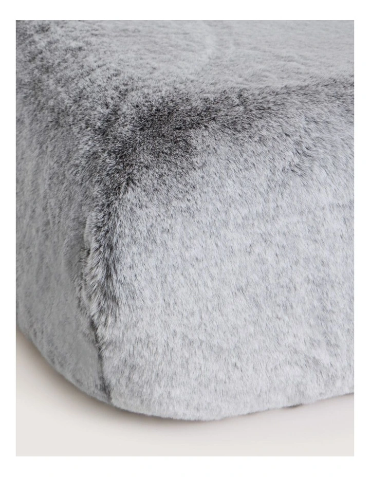Carlson Faux Pet Bed Cover in Smoke image 2