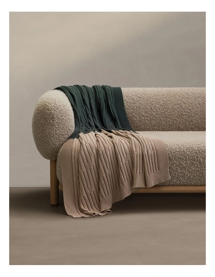 Lenno Throw in Ivy image 3