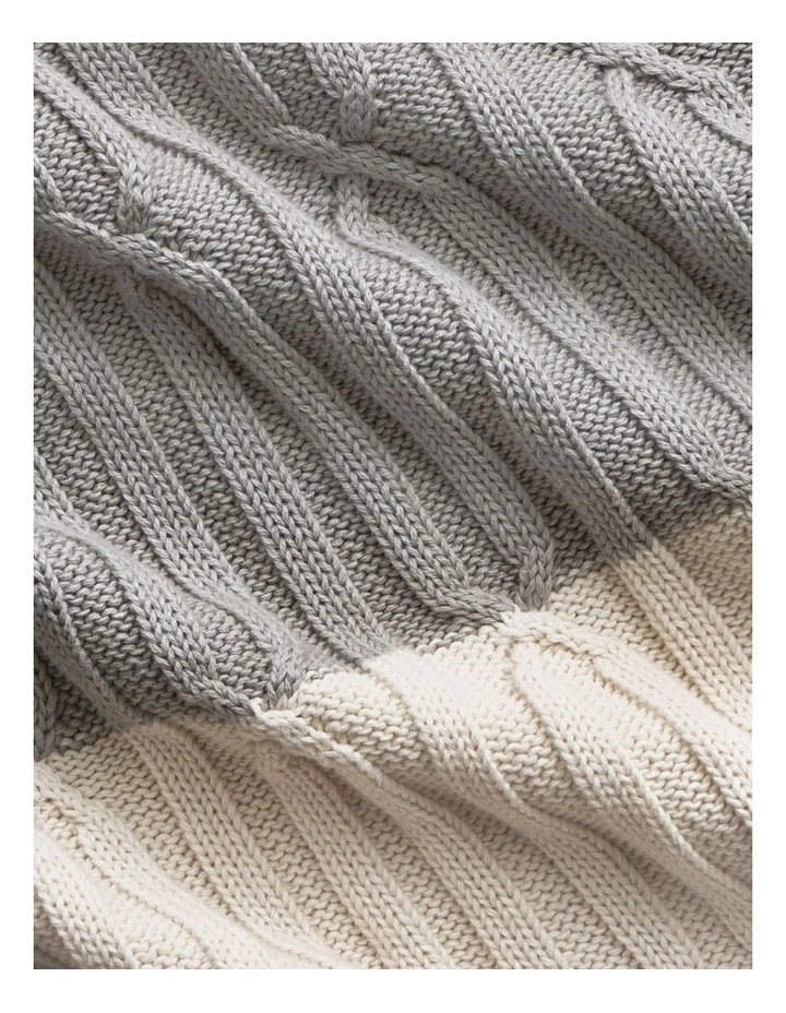 Lenno Throw in Powder Grey image 2