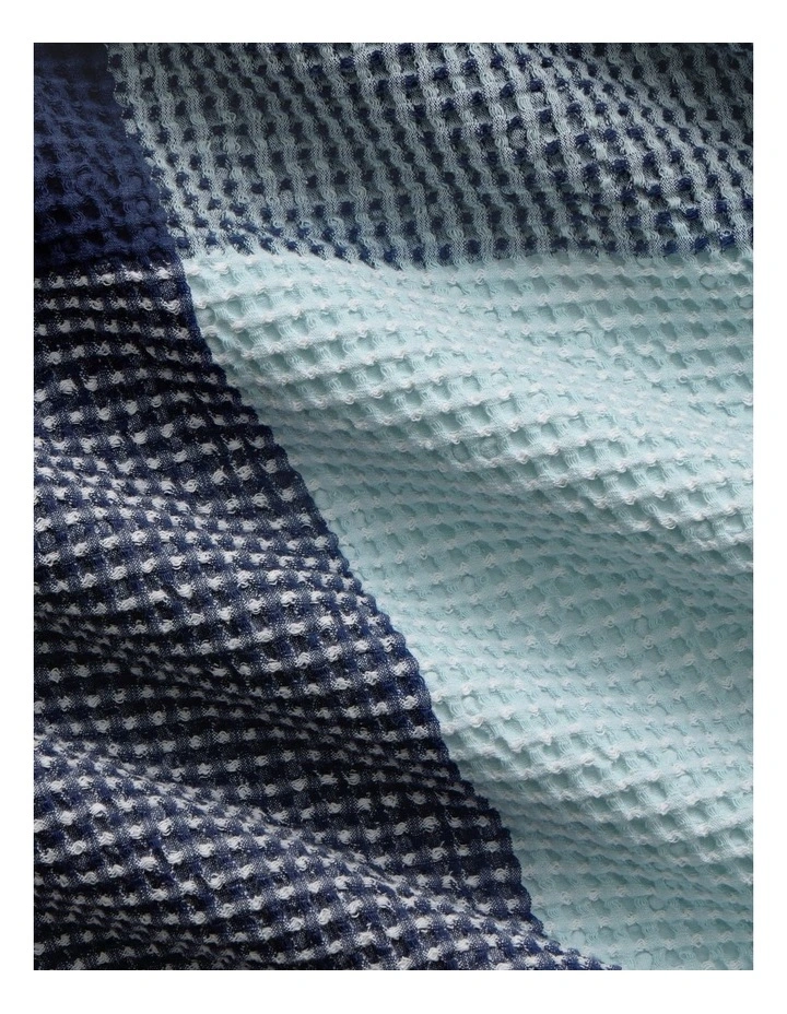 Lettes Blanket in Moonstone image 2