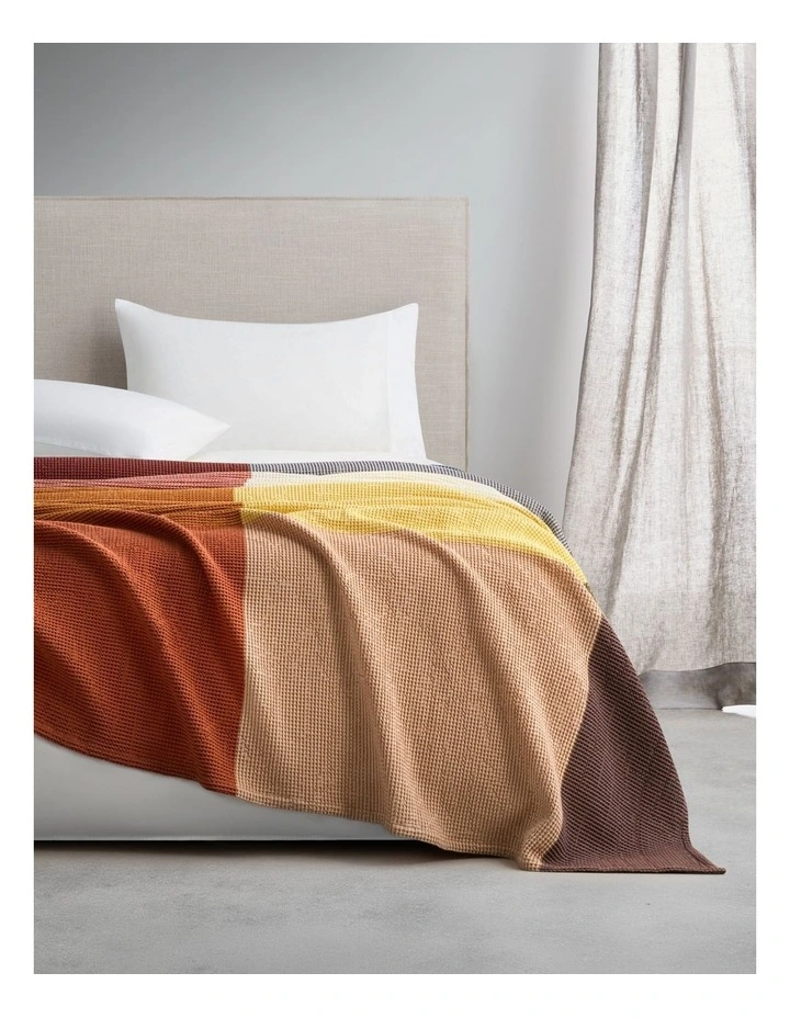 Lettes Blanket in Spice image 3