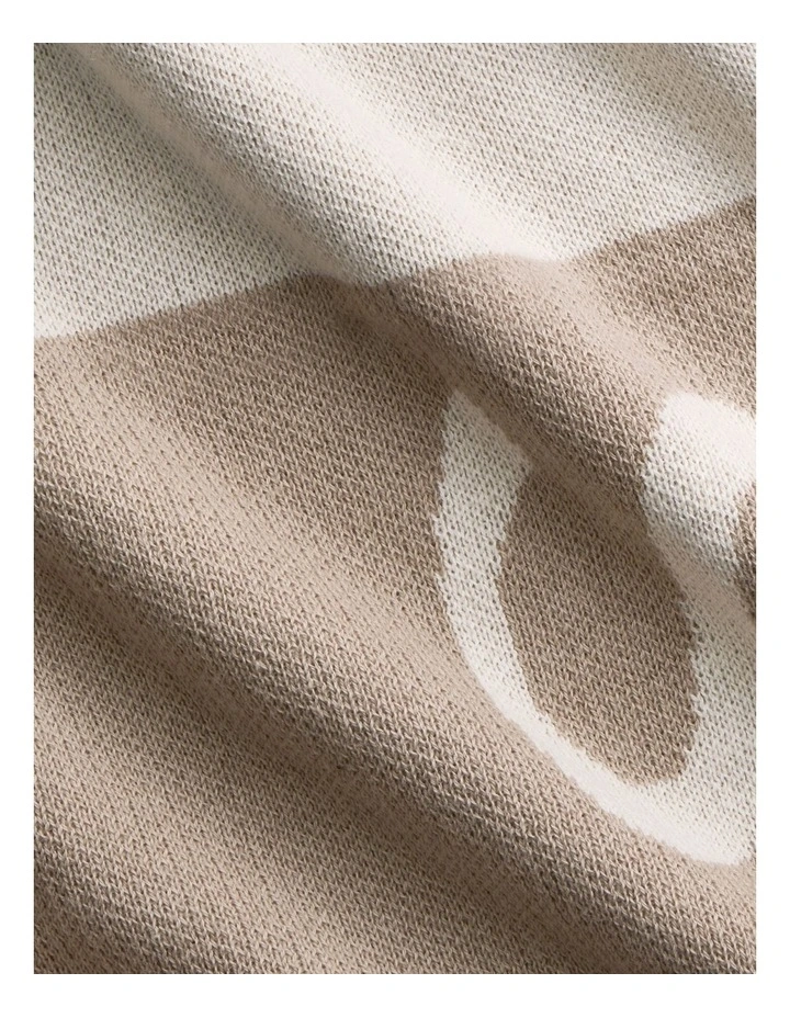 Logo Throw in Sesame image 2