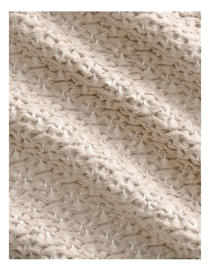 Sunisa Throw in Porcelain image 2