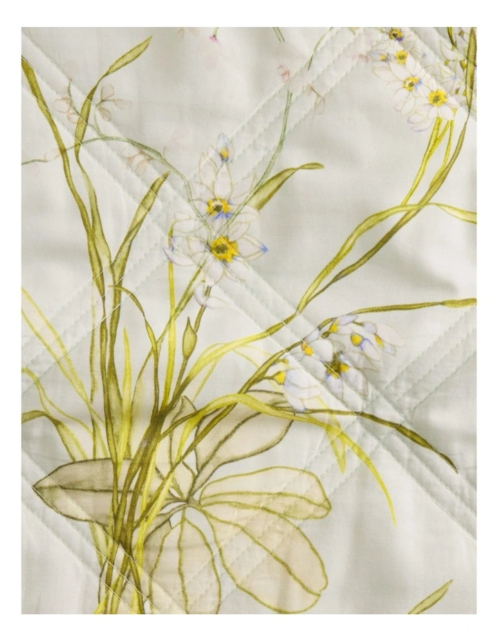 Farina Bed Cover in Multi image 2