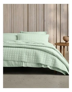 Reilly Bed Cover in Light Peppermint