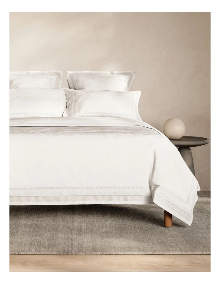 Winnmann European Pillowcase in White image 2