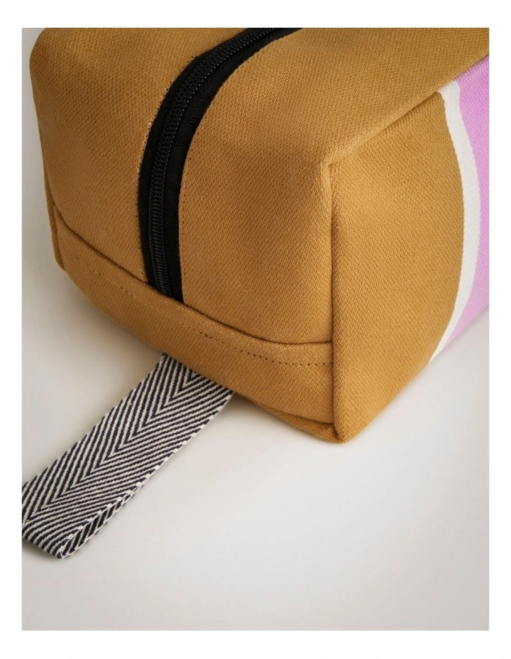 Emert Wash Bag in Marigold image 2