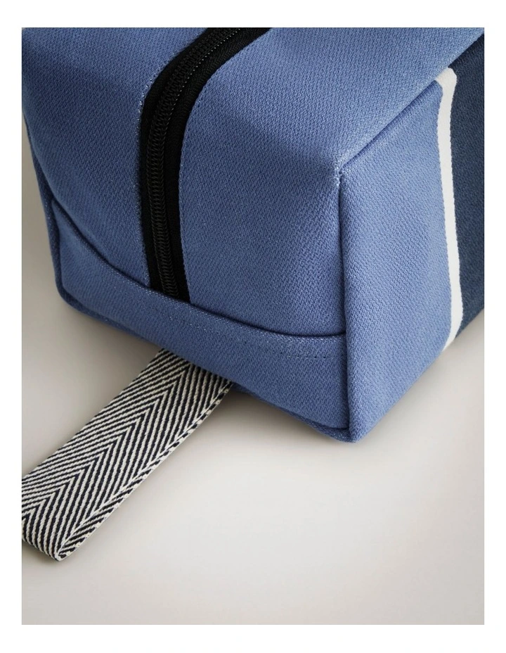 Emert Wash Bag in Pacific Blue image 2