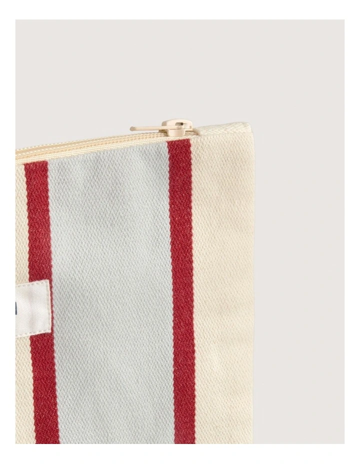 Seabreeze Pouch in Moonstone image 2