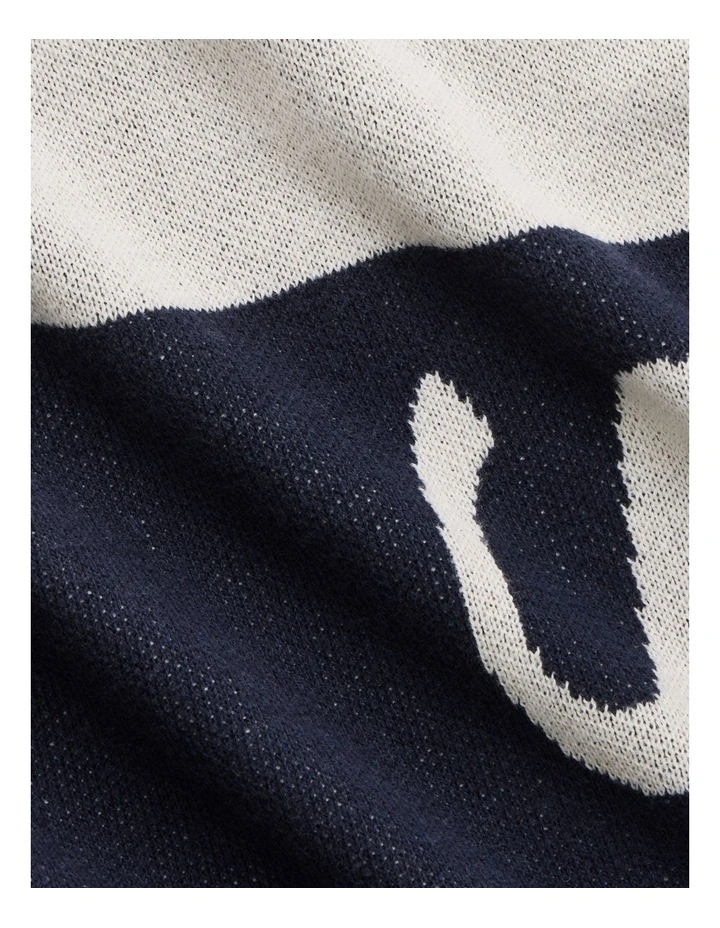 Logo Throw in Riviera image 2