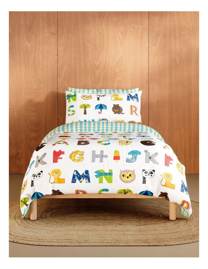 Alphabed Quilt Cover Set in Multi image 1