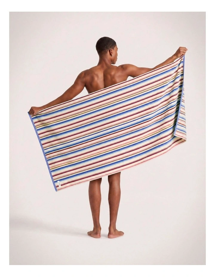 Miravo Small Beach Towel in Meringue image 2