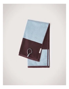 Trak Gym Towel in Clove