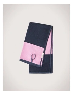 Trak Gym Towel in Sweet Pea