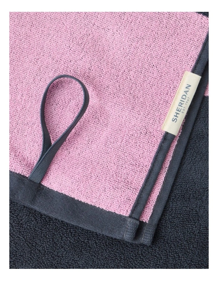 Trak Gym Towel in Sweet Pea image 2