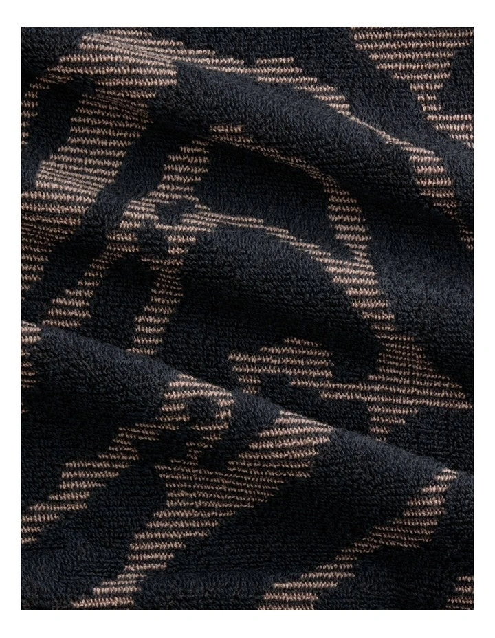 Zymera Beach Towel in Ebony image 3