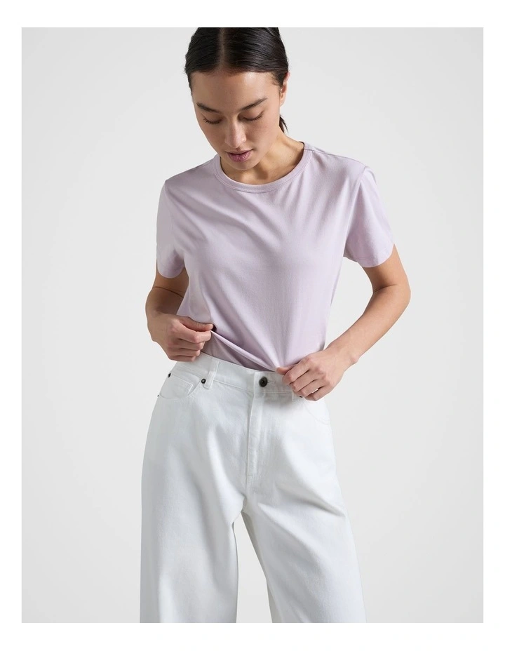 Classic Tee in Lilac image 3