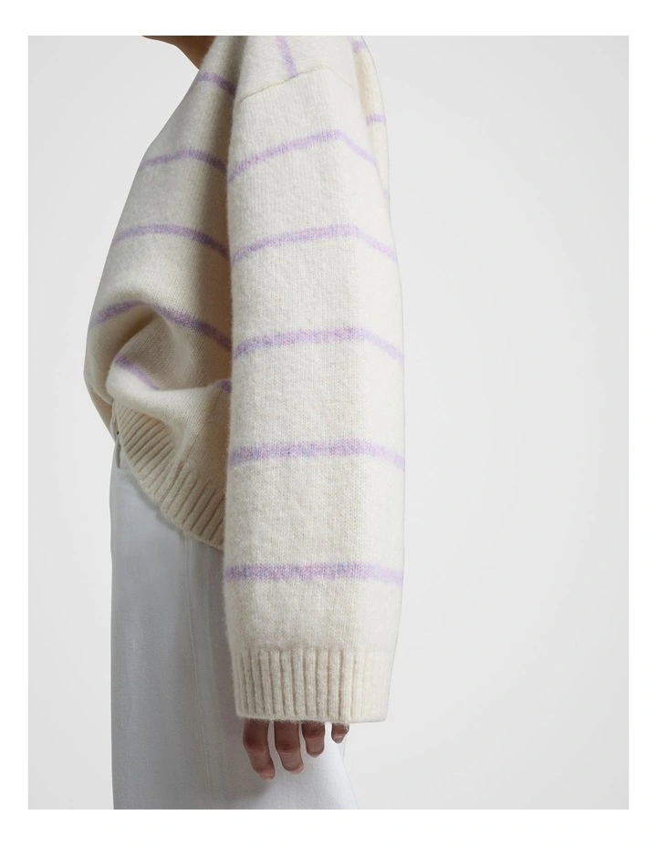 Boxy Knit Pullover in Cream image 4