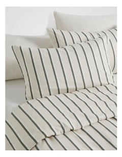 Wonder Queen Quilt Cover in Leaf