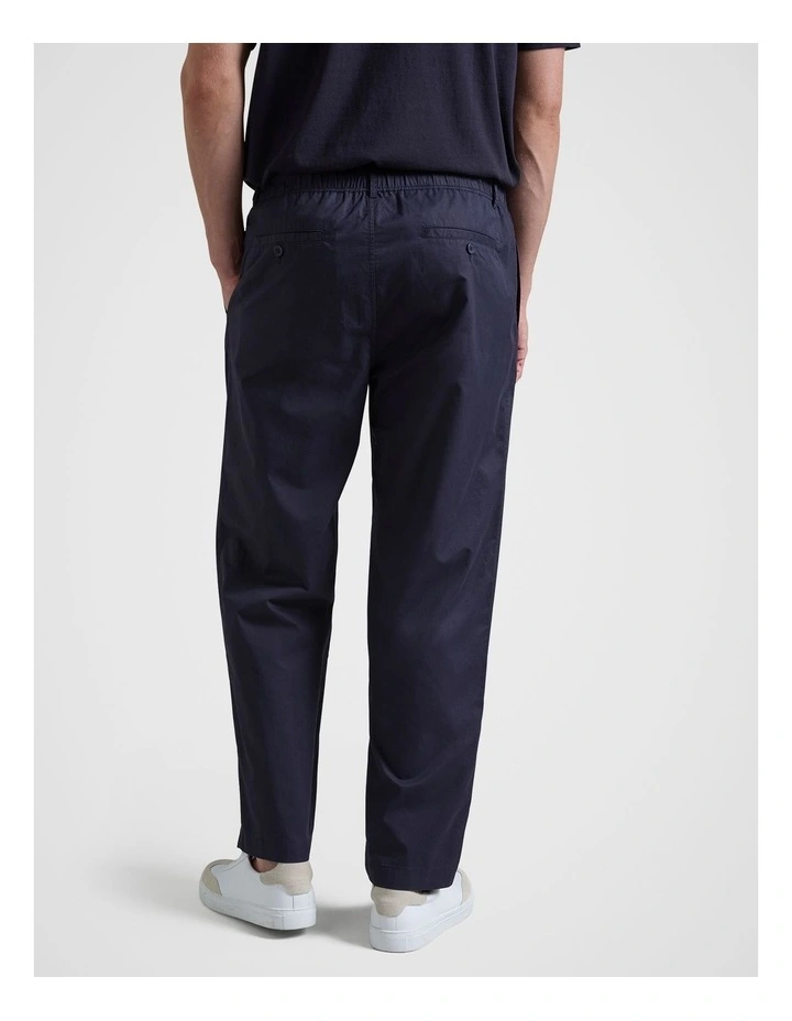 Cotton Poplin Pant in Navy image 2