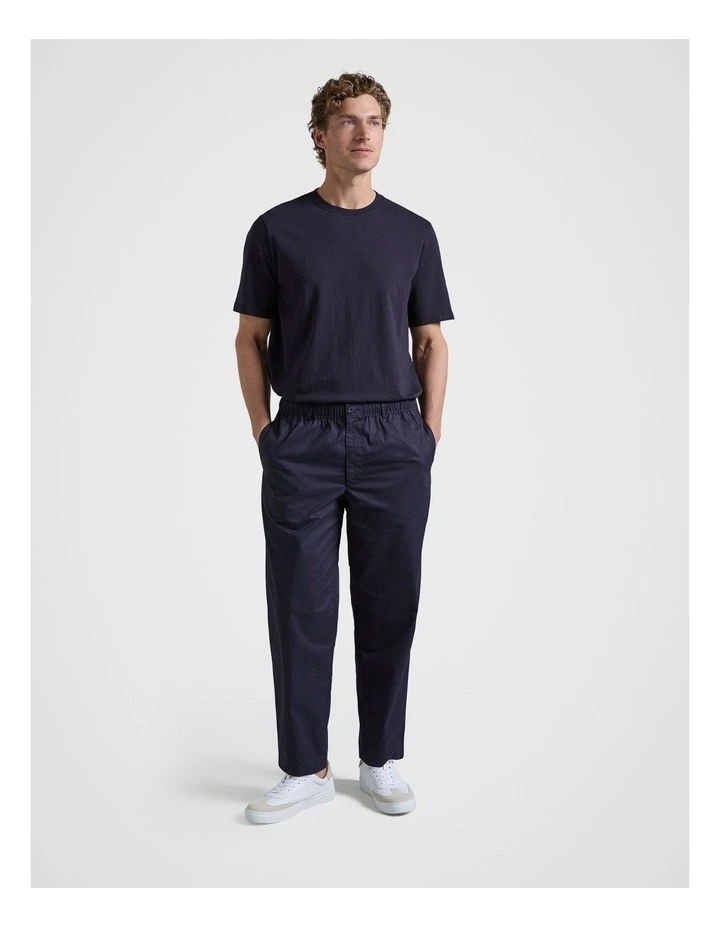 Cotton Poplin Pant in Navy image 3
