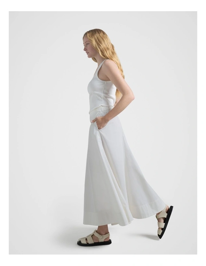 Elastic Back Skirt in White image 3