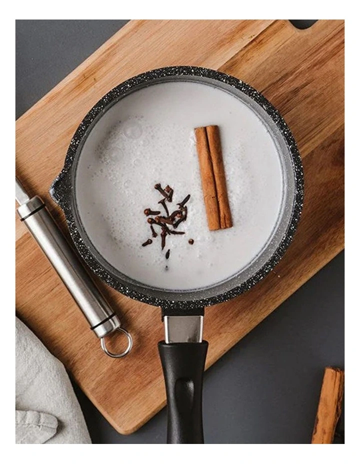 Baccarat STONE Milk Pan With Pourer 1L/16cm in Grey image 4