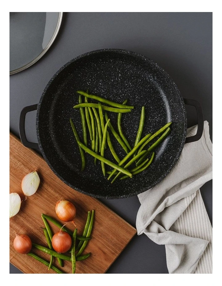Baccarat STONE Non-Stick Saute Pan With Lid 32cm in Grey image 2