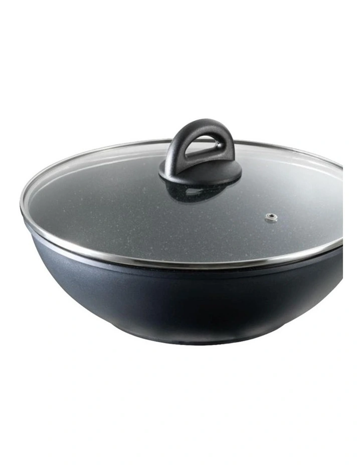 Baccarat STONE Wok With Lid 28cm in Grey image 2