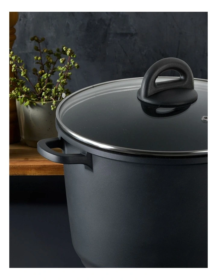 Baccarat STONE Stock Pot With Lid 24cm in Grey image 5