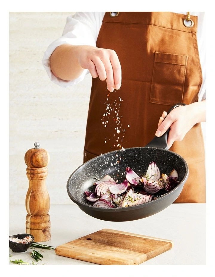 Baccarat Granite Frypan 32cm in Grey image 4
