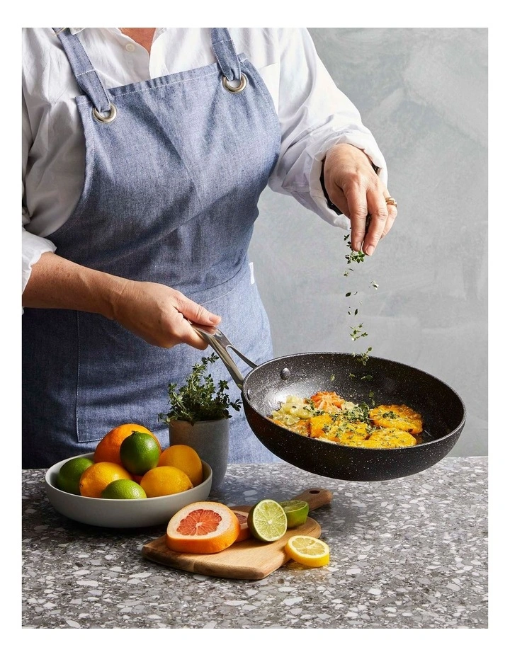Baccarat ROCK Frypan 20cm in Grey image 5