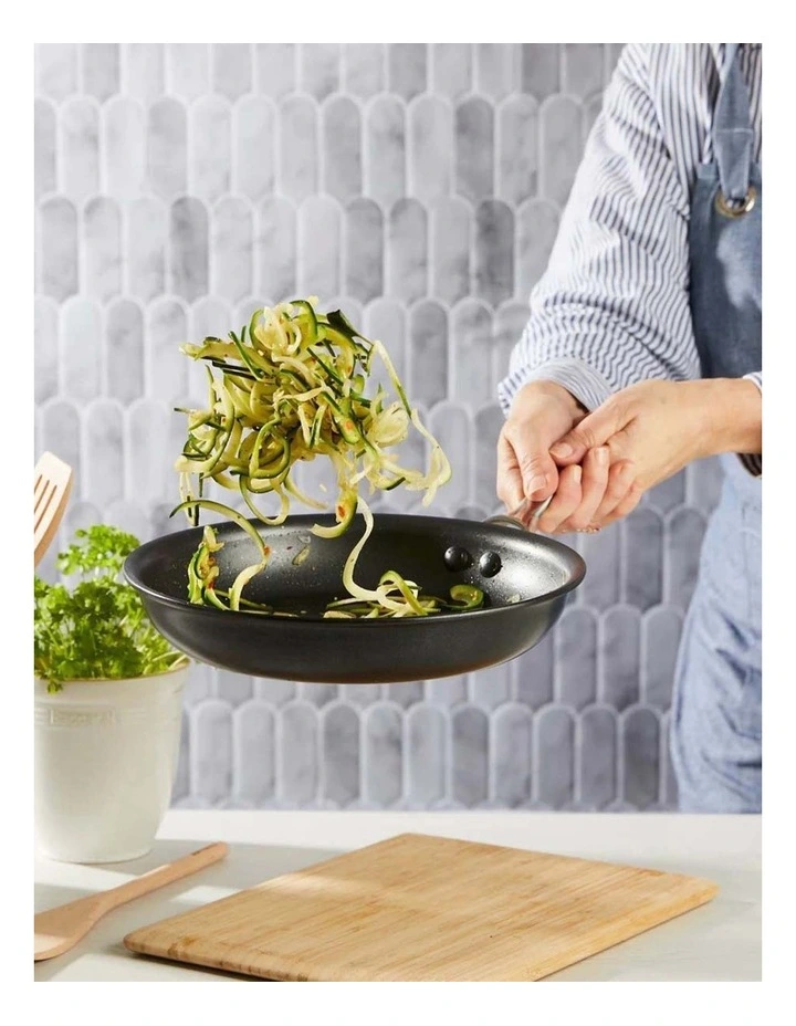 Baccarat iD3 Hard Anodised Frypan 20cm in Grey image 4