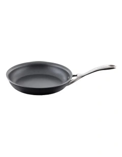 Baccarat iD3 Hard Anodised Frypan With Handle 32cm in Black