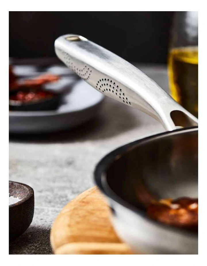 Baccarat id3 Stainless Steel Frypan 24cm in Silver image 5