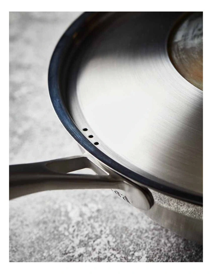 Baccarat iD3 Stainless Steel Wok With Lid 32cm in Silver image 7