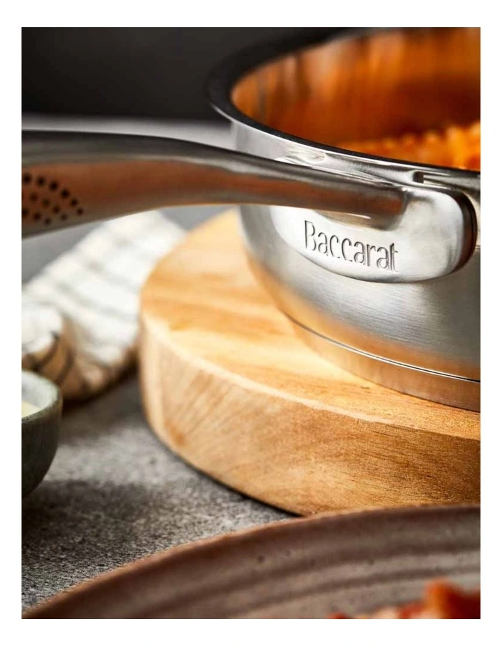 Baccarat iD3 Stainless Steel Sautepan With Lid 28x6cm in Silver image 4