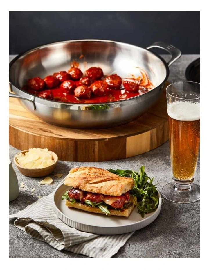 Baccarat iD3 Stainless Steel Chef Pan With Lid 32cm in SIlver image 3