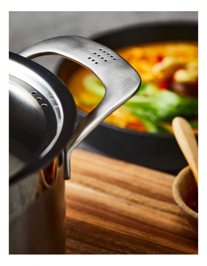 Baccarat iD3 Stainless Steel Saucepan With Lid 20cm in Silver image 4