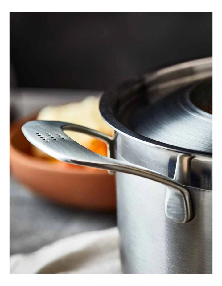 Baccarat iD3 Stainless Steel Casserole With Lid 20cm in Silver image 4